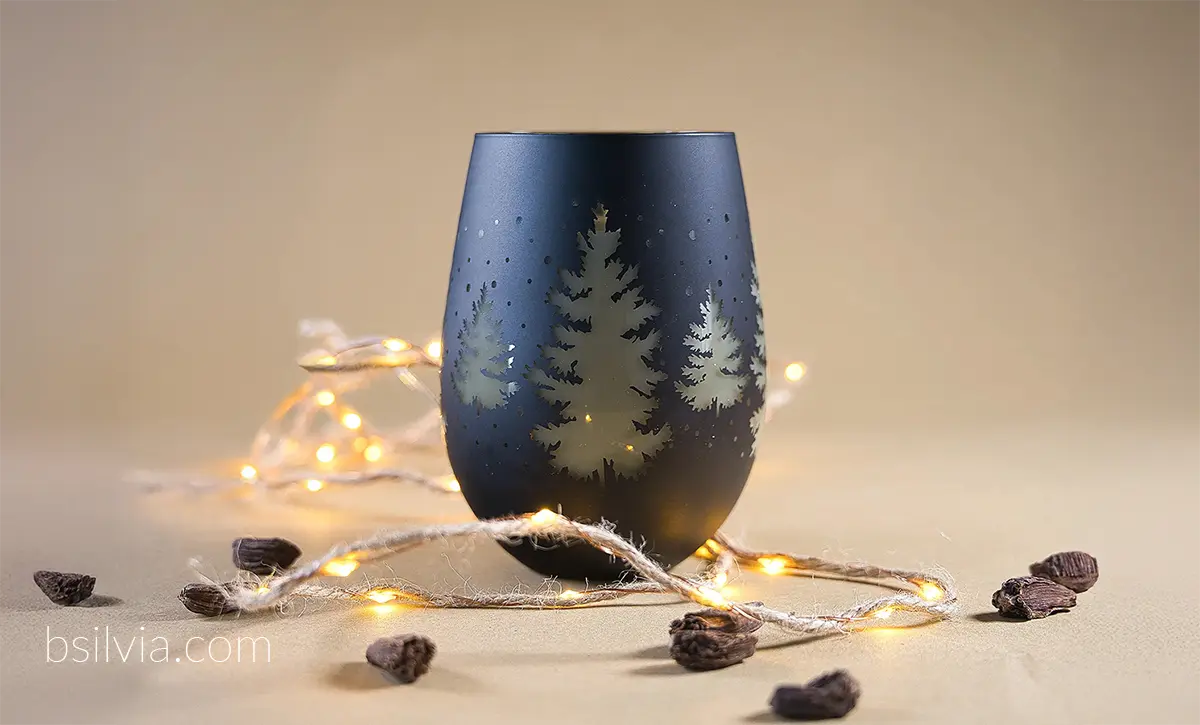 Photo of the candle I used in the video